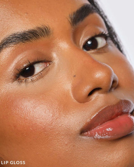 Refy Lip Gloss with Hyaluronic Acid