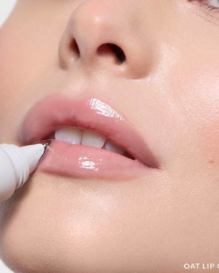Refy Lip Gloss with Hyaluronic Acid