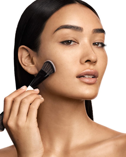 F4 Dual-Ended Foundation and Face Brush