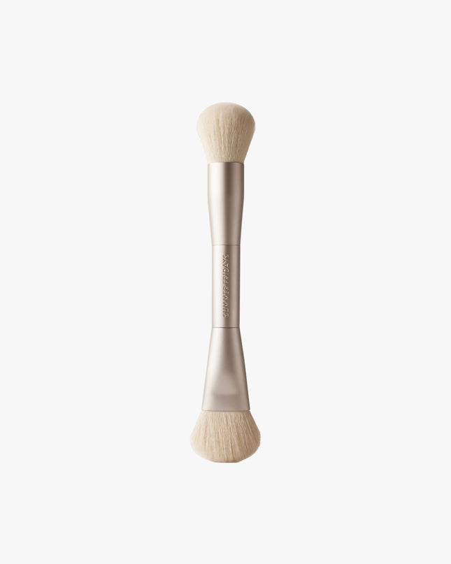 The Blush Brush