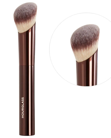 Ambient Soft Glow Foundation Brush