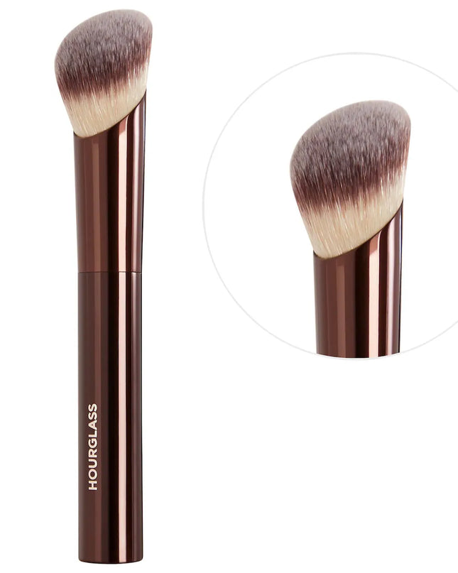 Ambient Soft Glow Foundation Brush