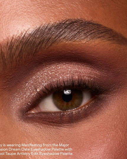 Major Dimension Essential Artistry Edit Eyeshadow Palette (Edición Limitada)